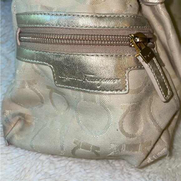 Salvatore Ferragamo Beige‎ Handbag with Gold Logo Hardware - Picture 6 of 13